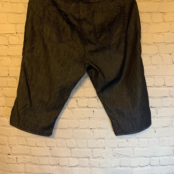 Freestyle Revolution denim capris, size 16 - Picture 5 of 8
